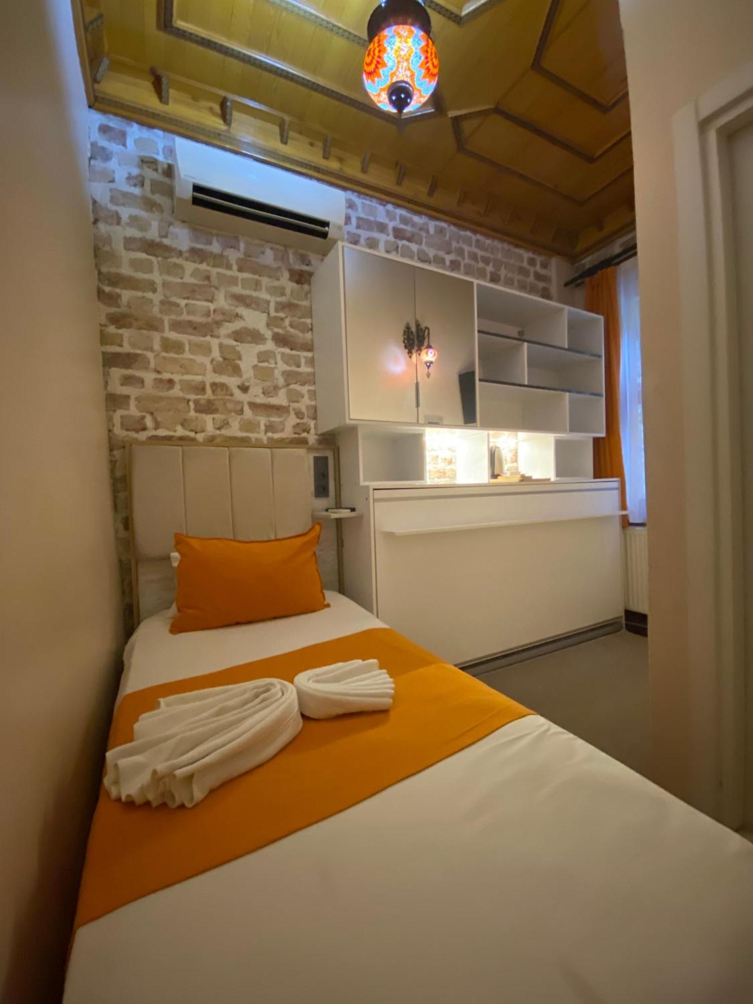 The Astra Hotel Istambul Extérieur photo